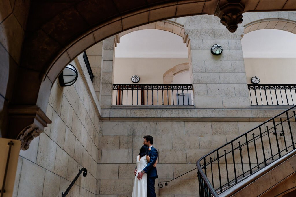 Mariage au château Saint Philippe Meudon_escalier_Duo Azul