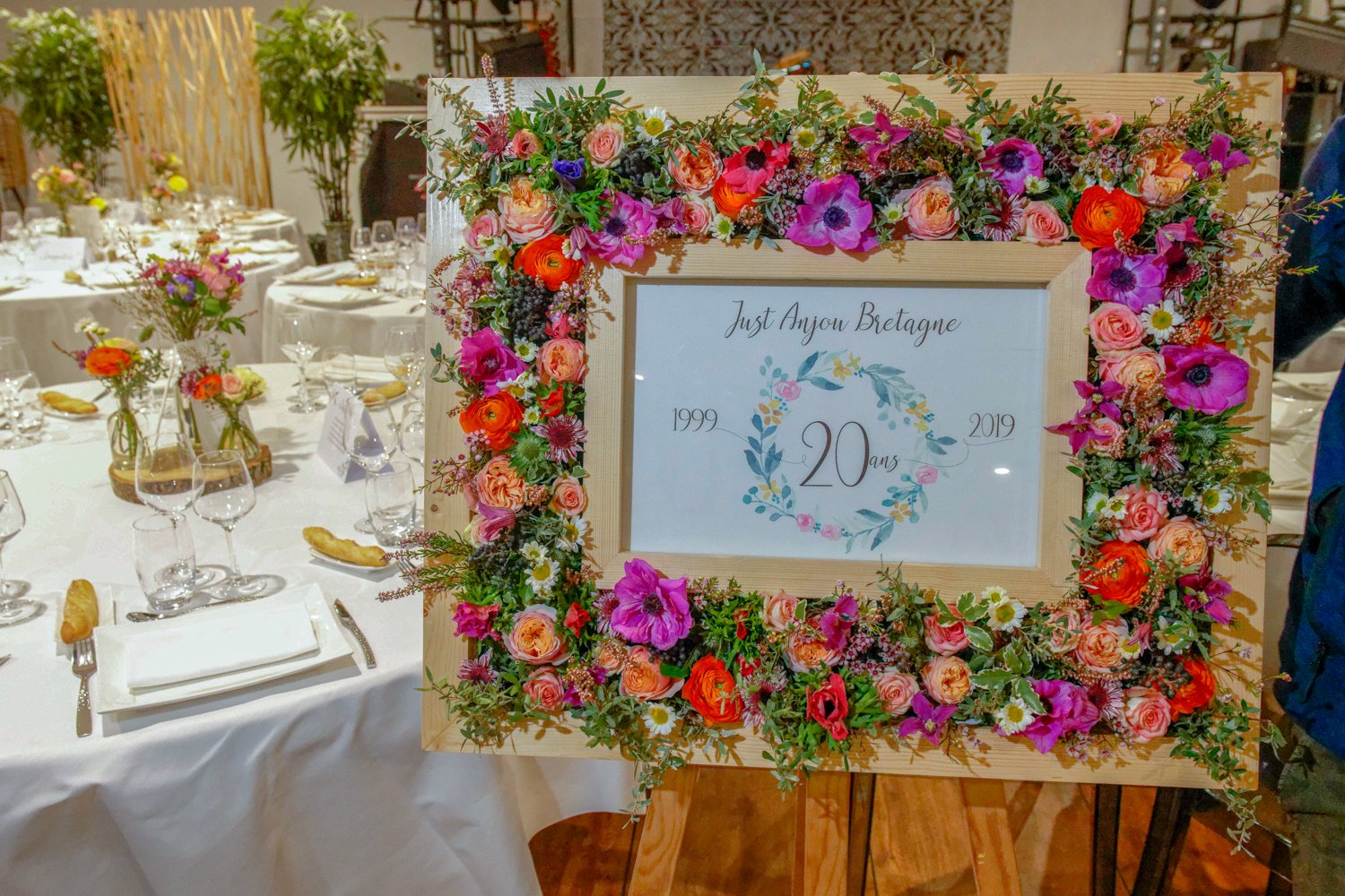 Fleuriste événementiel - Le Jardin d'Audrey - Cadre fleuri 1