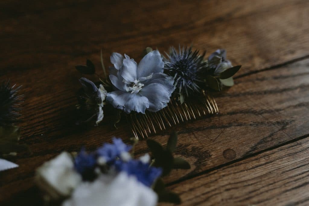 Peigne Fleuri_Le Jardin d'audrey_Fleuriste Mariage Ile-de-France- Photo Vibrant Feelings Photography