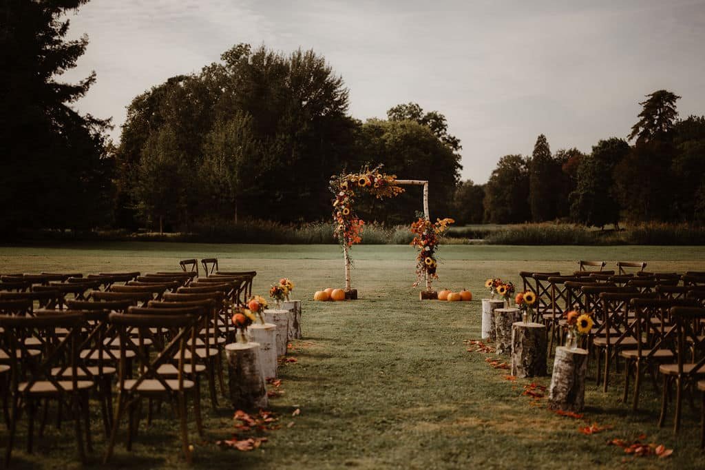 Décor de cérémonie_Fleuriste Mariage Ile-de-France_Photo Angela Di Paolo