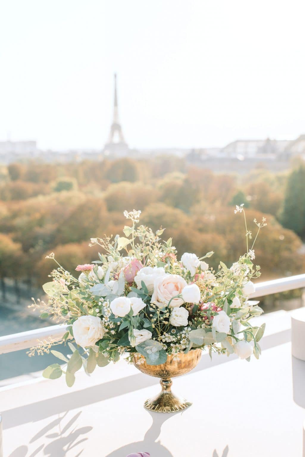 Décor de buffet - Fleuriste mariage Paris - Le Jardin d'Audrey