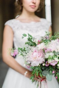 Soft pink bridal bouquet _Fleuriste mariage Paris_ Le Jardin d'Audrey