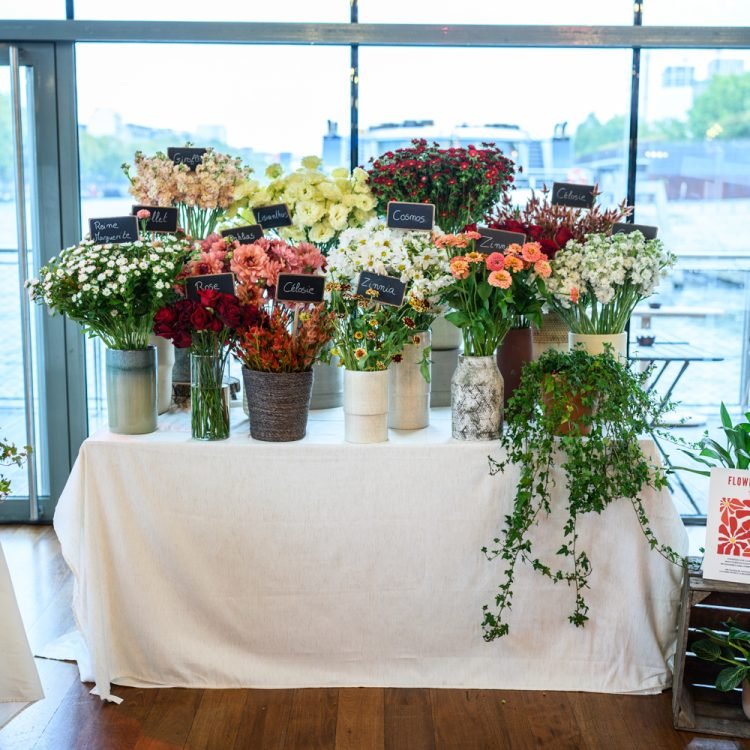 Bar à fleurs_The Lux Collective_Péniche Paris_Le Jardin d’Audrey_Septembre 2025 (3)-Websize