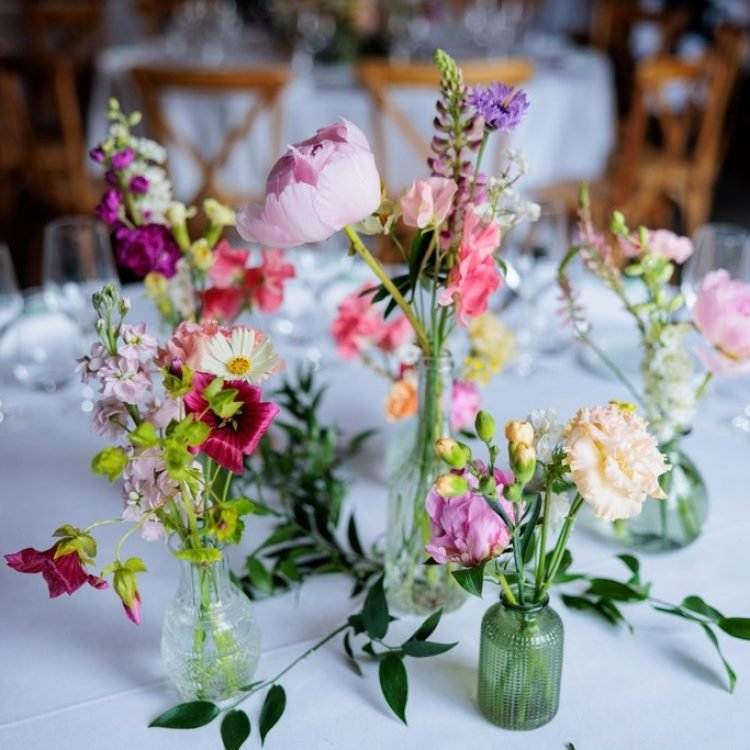 Fleuriste Mariage Paris_Ferme d&rsquo;Armenon_ Printemps_Charlotte et Tom (12)